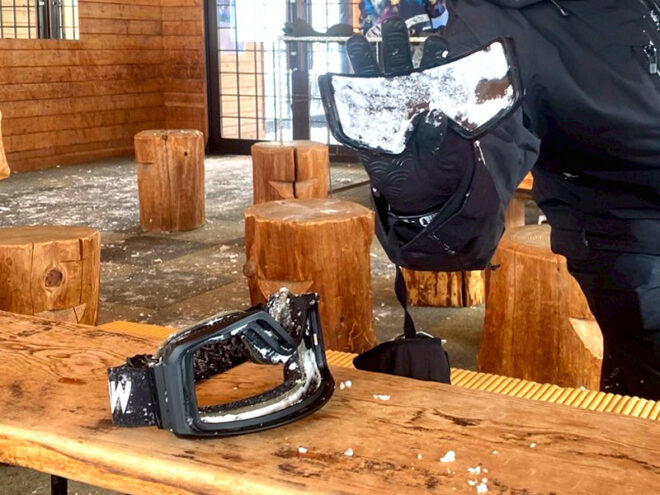 ゴーグルの中に雪がてんこ盛りになった。